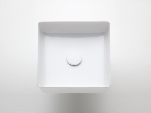 saphirkeramik švajčiarska spoločnosť prevádzkuje kúpeľňové námestie