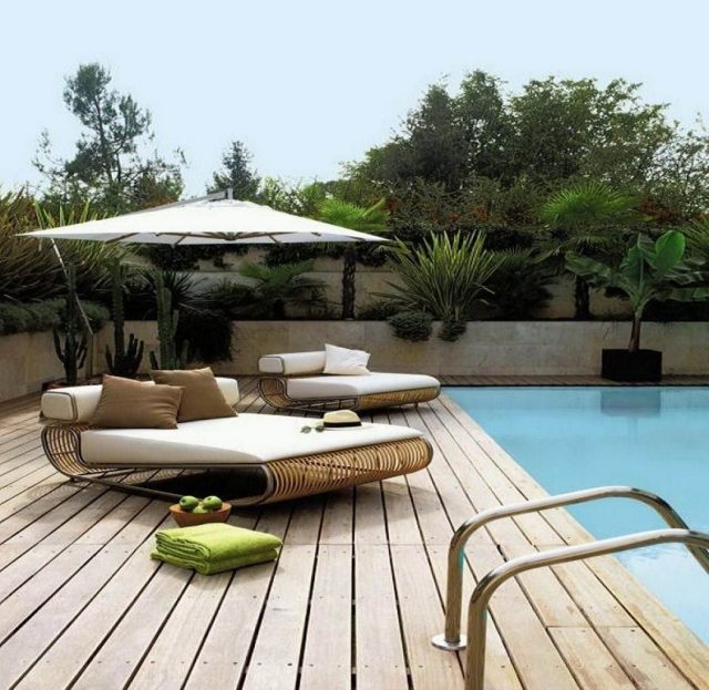 Lehátka na hojdačku na záhradný nábytok