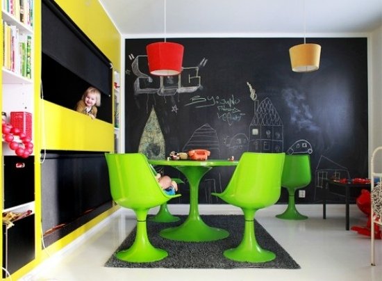 Vstavané nápady na poschodové postele do spacej rohovej detskej izby