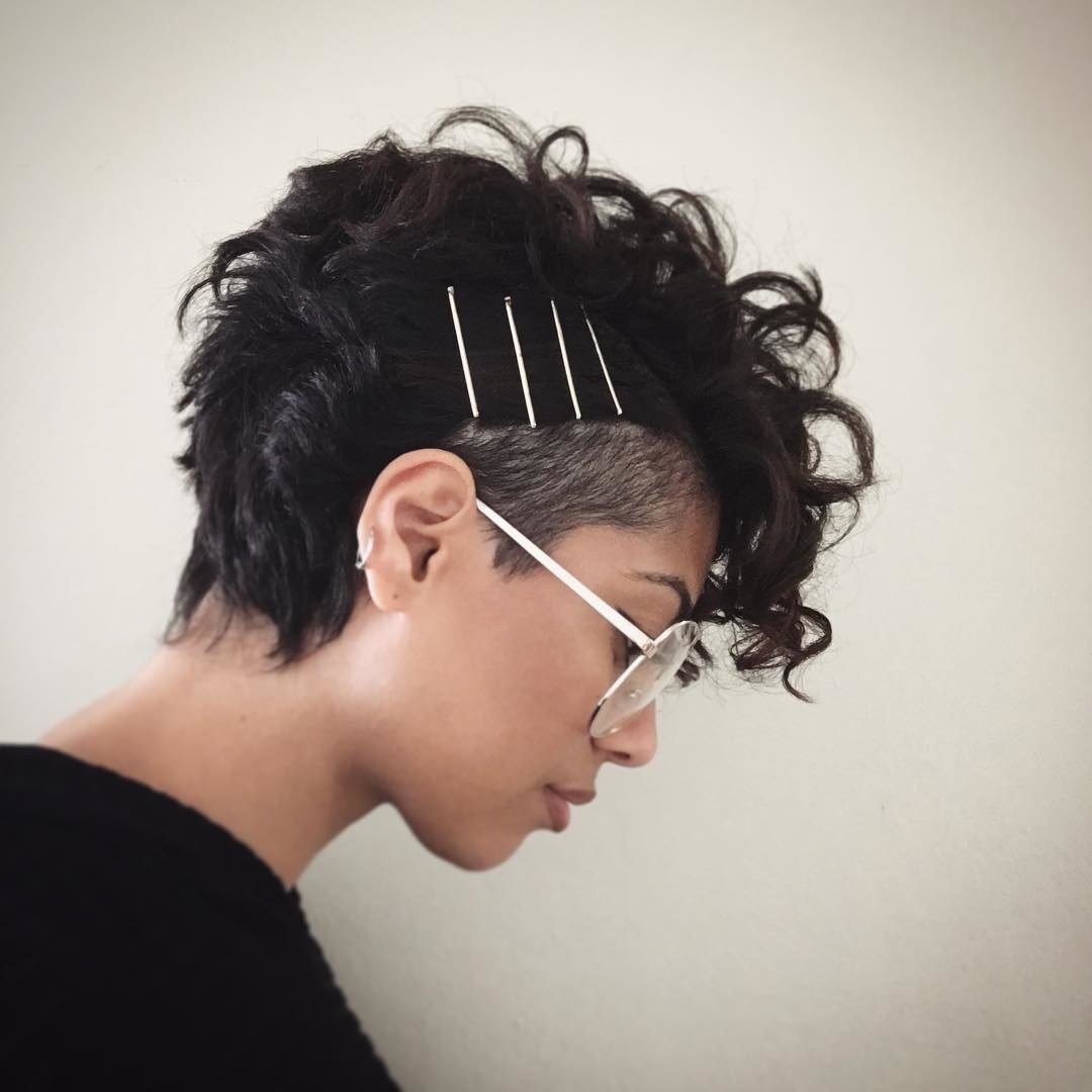 Vlasové doplnky Bobby Pins Krátke vlasy Strihaný účes Dámske módne trendy