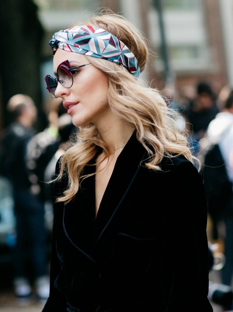 Doplnky do vlasov gumička do vlasov hodvábne slnečné okuliare módne trendy leto