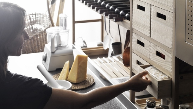 drevená krabica designová kuchyňa sinetempore značky valcucine