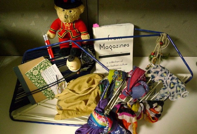 hranatá nástenná polica dahm lee neobvyklého tvaru hranatá polica dahm závetrie neobvyklého tvaru