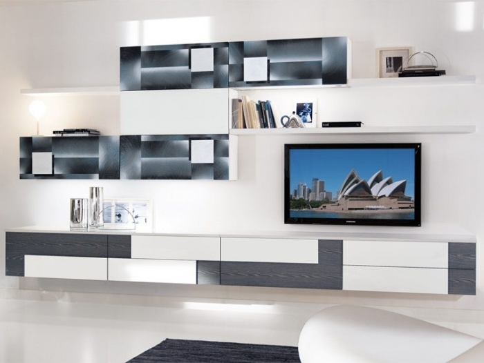 čiernobiela nástenná jednotka vo vysokom lesku, hravý dizajn CREATIVA od Cucine Lube biela-stena-jednotka-vo-vysokom lesku-z-dreva-hravy-design-CREATIVA-Cucine-Lube