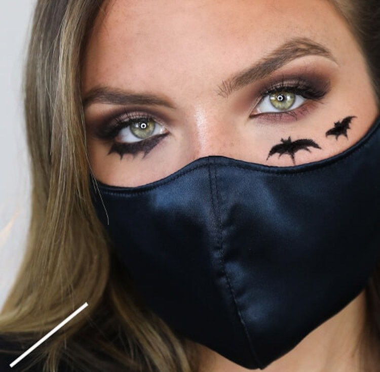 Oslávte Halloween 2020 s maskou