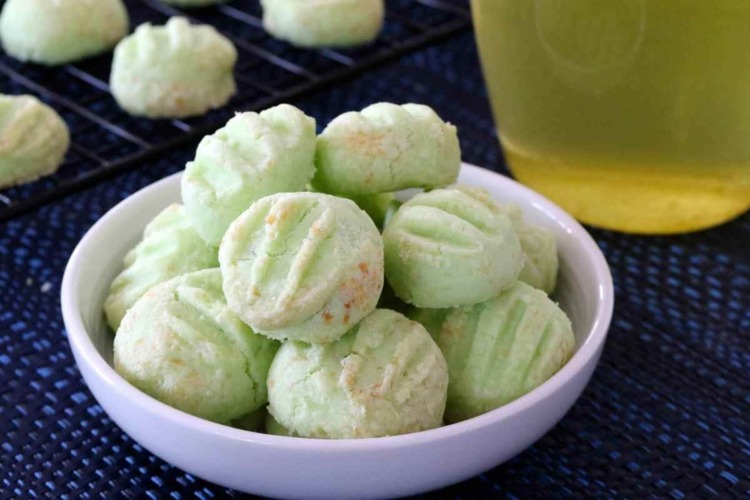 Pripravte si snehové vločky, kokosový pandanový zemiakový škrob