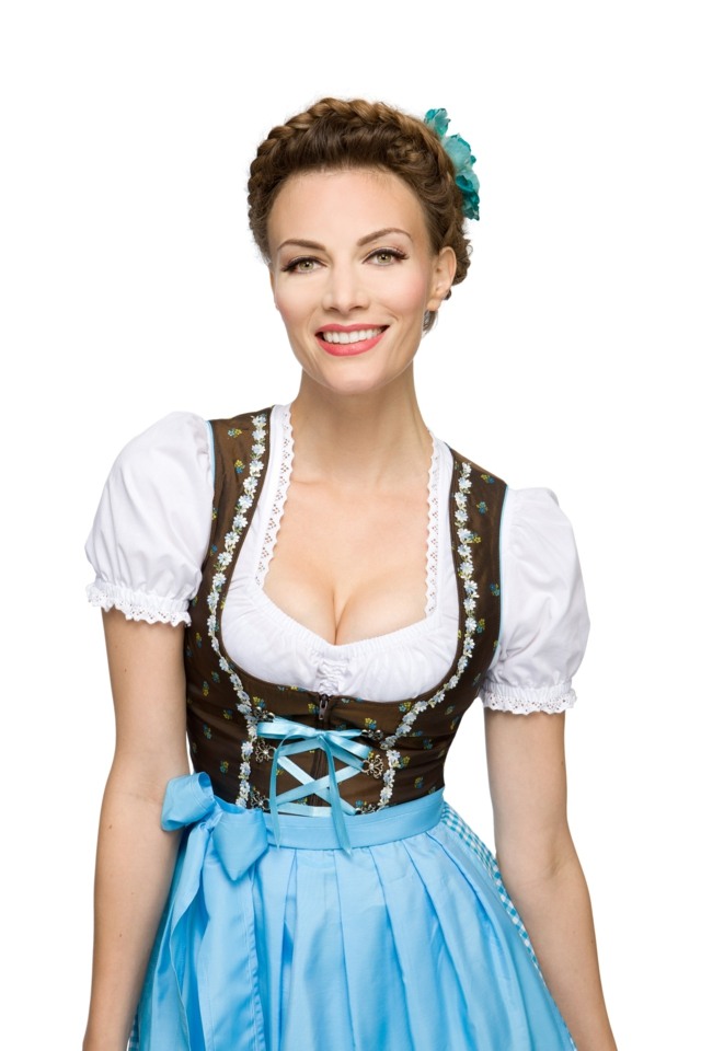 Trachten fashion Dirndl účesy s vrkočom ako čelenkou Up-pigtailed-hair-as-a-tiara