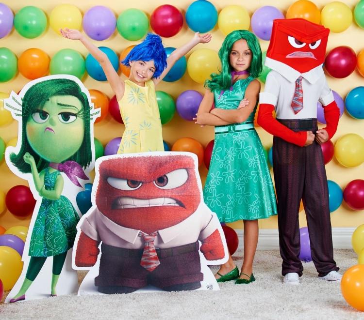 disney-kostýmy-urob si sám-kreatívne-všetko-postaví-parochňa