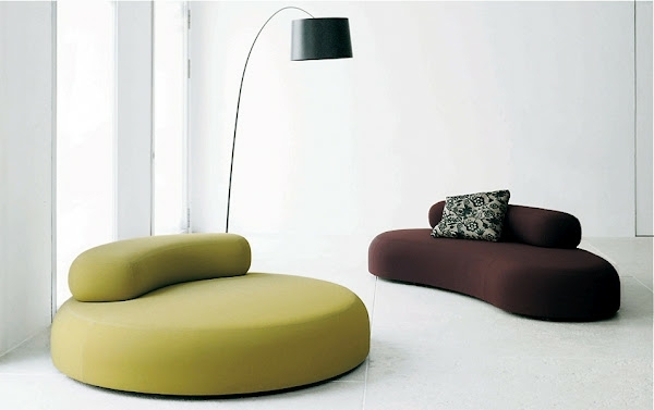 lampa s okrúhlym gaučom-zelená-moderná-podlaha