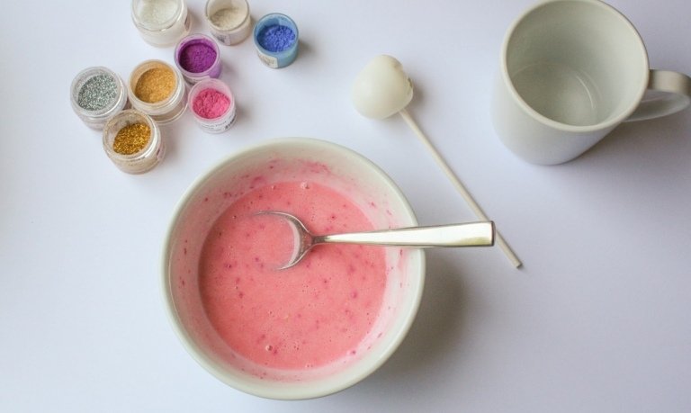 Pripravte si želatínové guľky s balónikmi a trblietkami