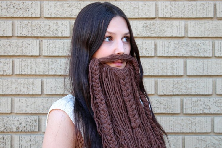 DIY Halloween nápady - plná brada vyrobená z vlny halloween-make-up-pletenie-vlna-fúzy-stimulácia-návod