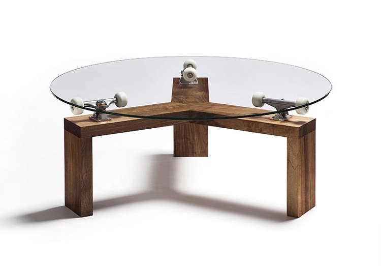 DIY nábytok skateboardový valčekový stôl