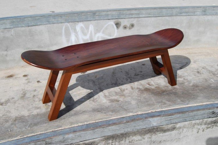 Nápady na skateboardovú lavicu pre svojpomocný nábytok
