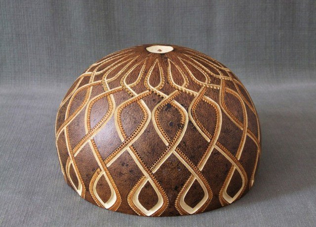 Vytvorte kreatívne závesné svietidlo vyrobené z tekvice Závesné svietidlo urob si sám s asymetrickými figúrkami