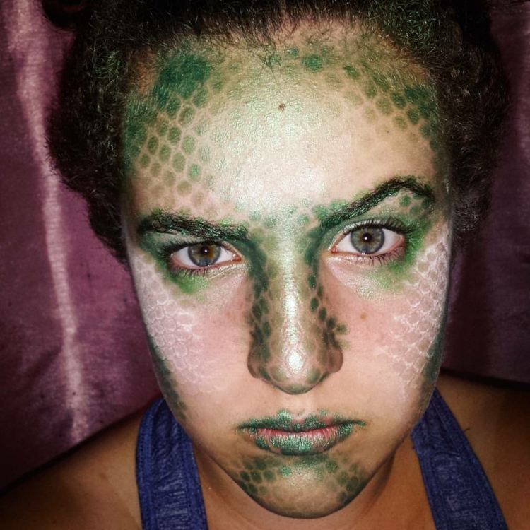 mýtické bytosti dospelí ako líčenie drakov