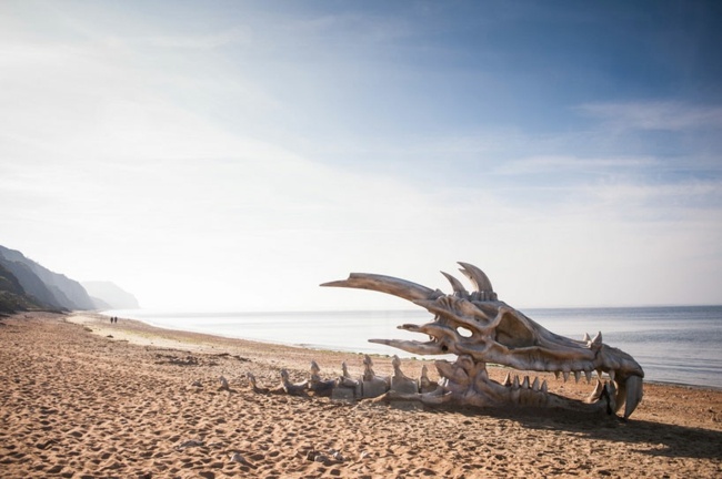 Hra o tróny Dragons England Coast Propagácia hry o tróny v Anglicku