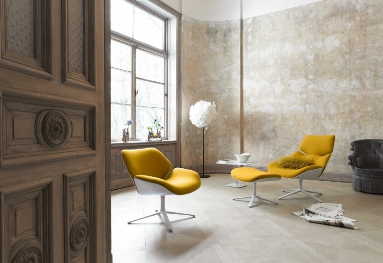 Otočné kreslo-koža-relax-kreslo-Krevety-COR-pútko-stolička-žlté