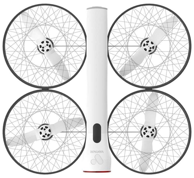 Dron s kamerou - pohľad na plán zhora Dron s kamerou, rýchly a spoľahlivý, nový dizajn