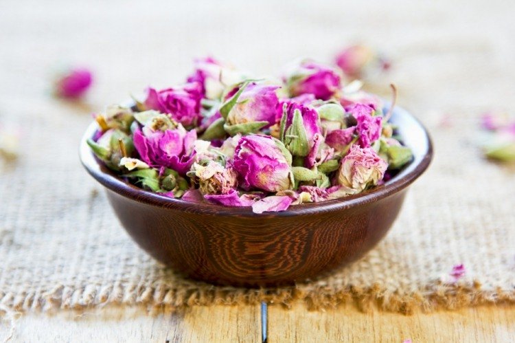 Vône sáčky -vyrobte si-okvetné lístky ruží-návod-jednoduché