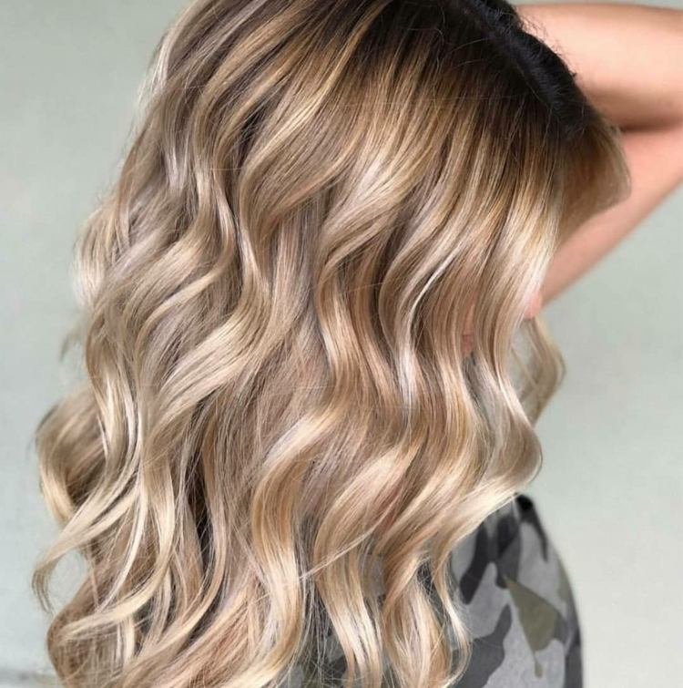Tmavé blond vlasy ombre bronzové nápady na farbu vlasov pre ženy