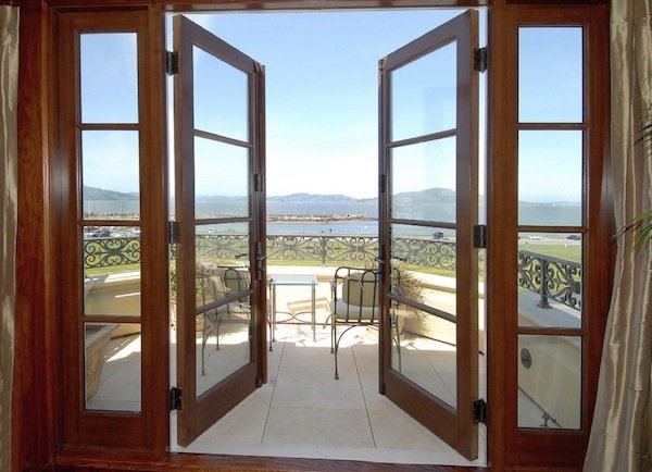 Francúzske francúzske francúzske dvere-francúzsky balkónový nábytok-kované stoličky