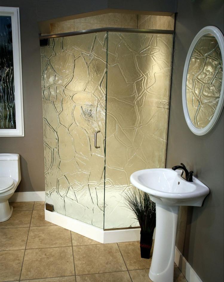 Sprchové dvere s dizajnom zo skla