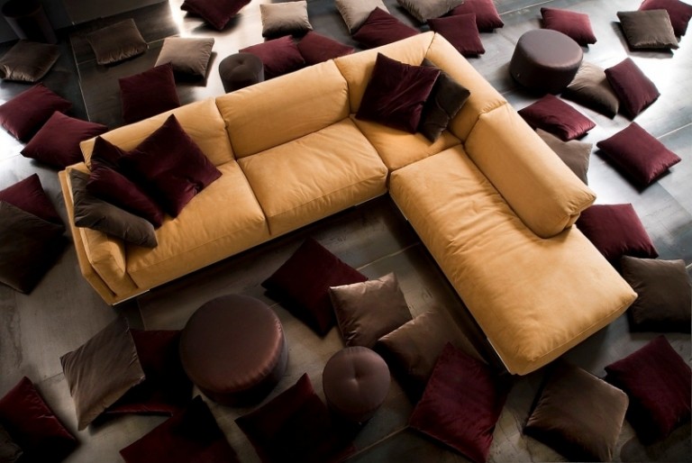 Rohová sedačka-s-funkciou na spanie-taliansky-dizajn-Espace-obývačka