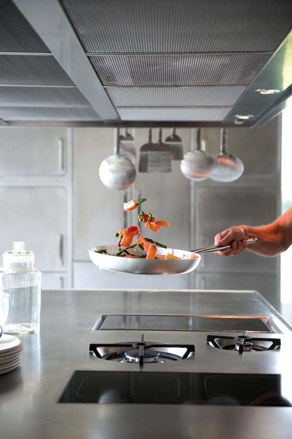 Nerezová kuchynská hranolová varná doska Abimis digestor dosky