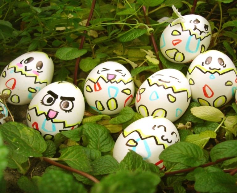 Farba-vajíčka-farba-tváre-farba-ceruzka-farba-farebný-dizajn