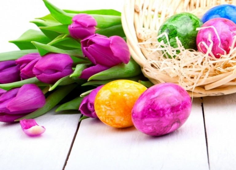 Farbenie vajíčok mramorovanie-príklad-nápady-dekorácia stola