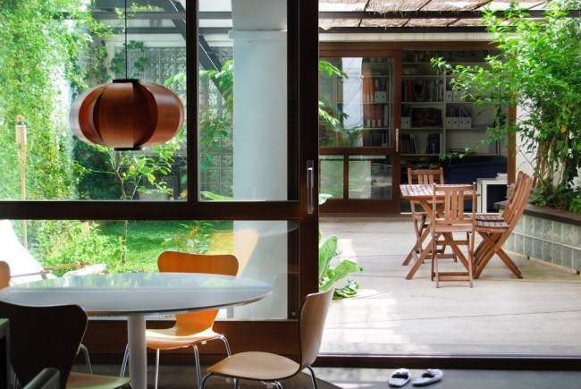 moderný dom na prestavbu terasy otvorený