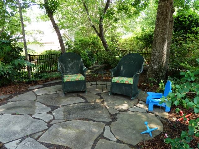 Odstupňovacie kamene do stromovej záhrady, vintage vzhľad, relaxačný