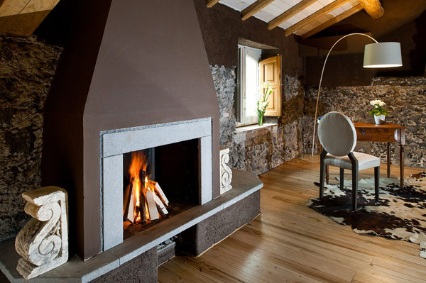 krb oheň teplo útulnosť kožušinová podlaha kvety