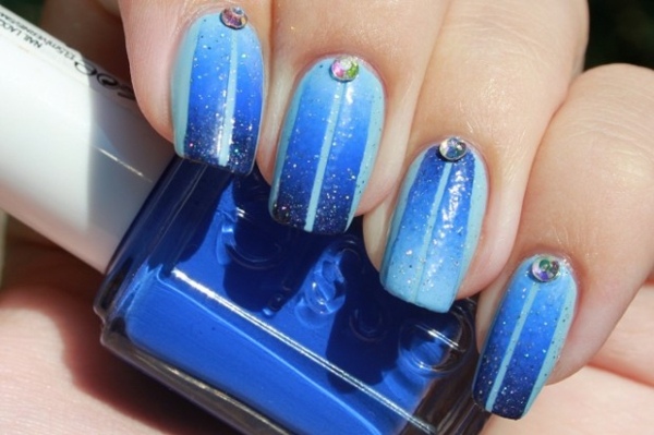 Modrá farba s kamienkami