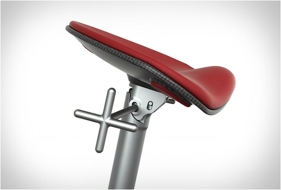 ergonomická sedačka aktívna sedlová sedlová stolička