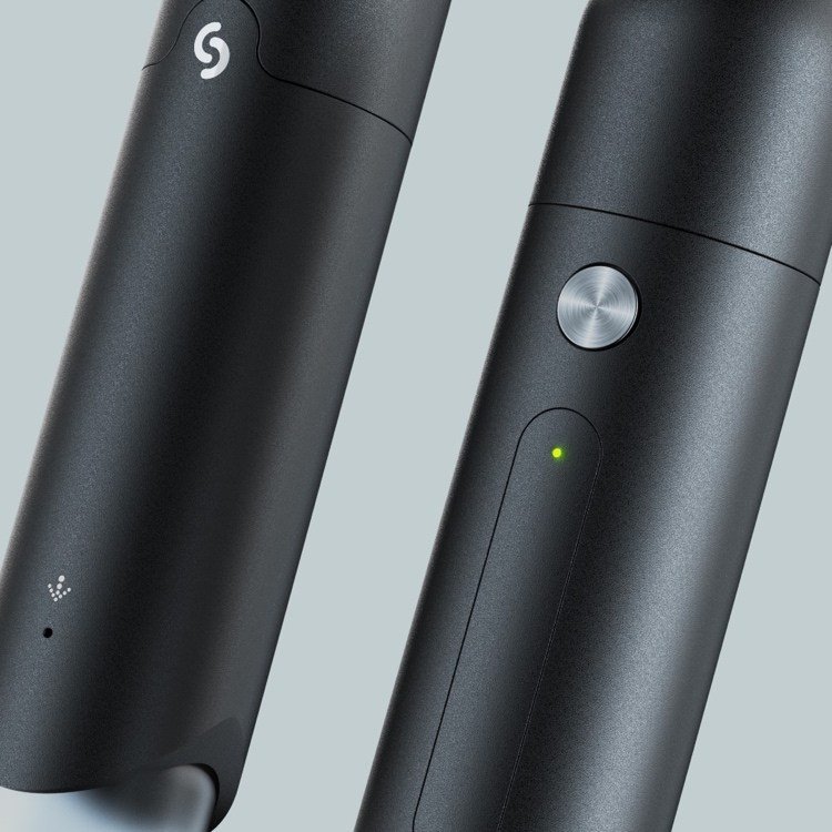Kompaktné vreckové zariadenie má UV lampu