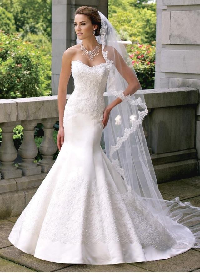 Srdcový výstrih s vystrihnutou výšivkou svadobné šaty-klasické-výšivky-korálkové-dekorácie