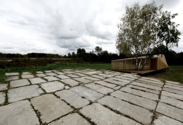 malý drevený letohrádok moskovská terasa z brezy