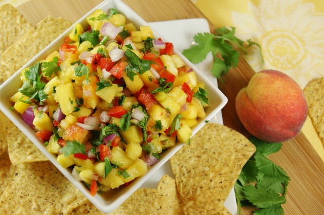 Chrumkavý šunkový recept Horčicová ananásová broskyňová salsa