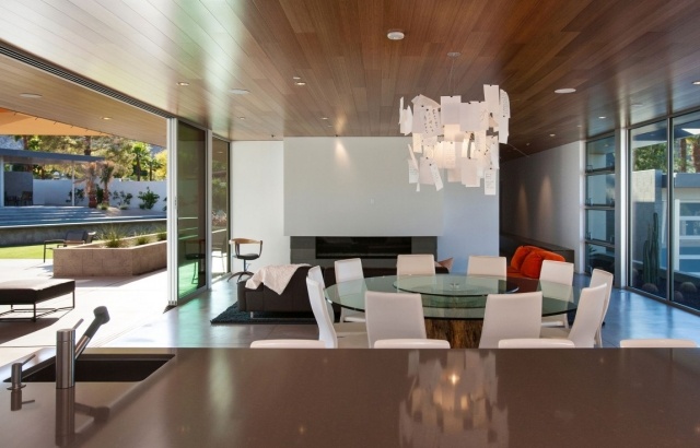 púštny dom-interiér-obývací priestor-prístup-terasa-posuvné dvere