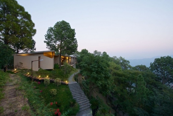 moderný architekt dom rajiv saini himalájsky kopec