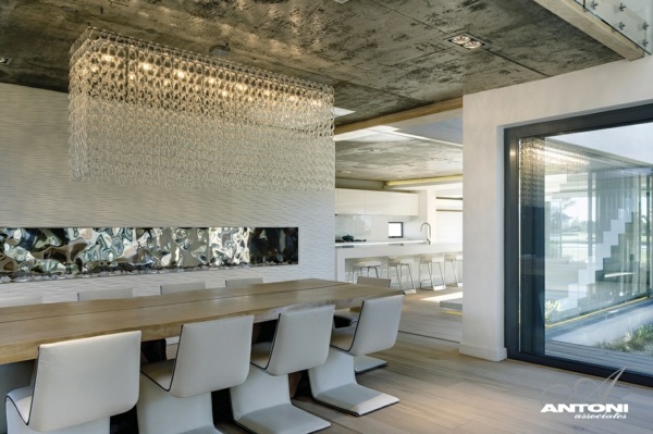 perlový-údolný-334-saota-jedálenský-priestor-sklenený luster