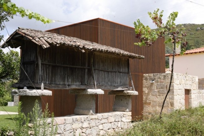 zrekonštruované vnútorné vybavenie farmy moderný dom integrovaný