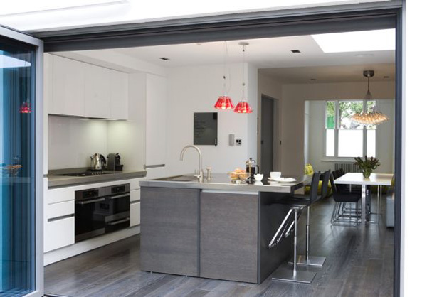 moderné elegantné kuchynské zariadenie