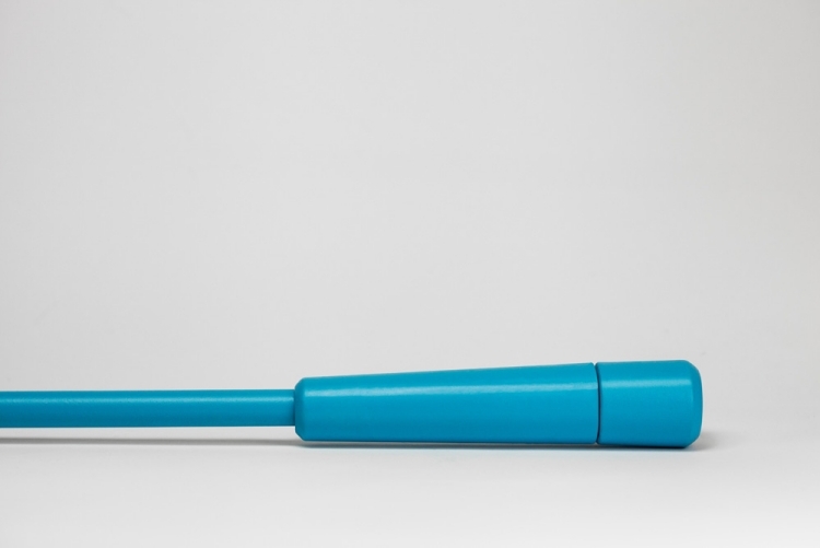 spodná časť držadla sa otočí a dáždnik sa otvorí Dáždnik dizajn origami-sa-projekt-kickstarter