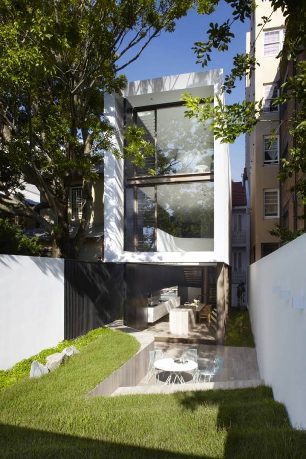 prerobený radový dom v starom a modernom Sydney