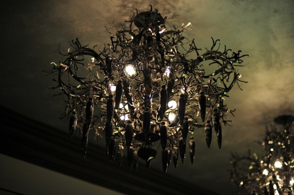 neobvyklý čierny luster pôsobivý čierny lesk