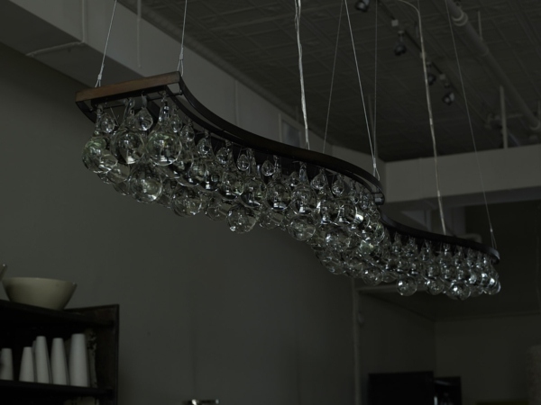 čierny luster Elegantný čierny luster