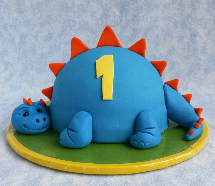 dinosauria torta fondant 3d návod na narodeniny kostené taniere tvary hlavy a nôh
