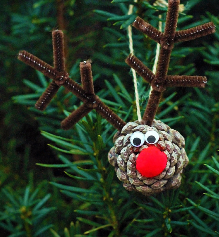 drotár sobie šišky plyšový drôt vianočný stromček šperky